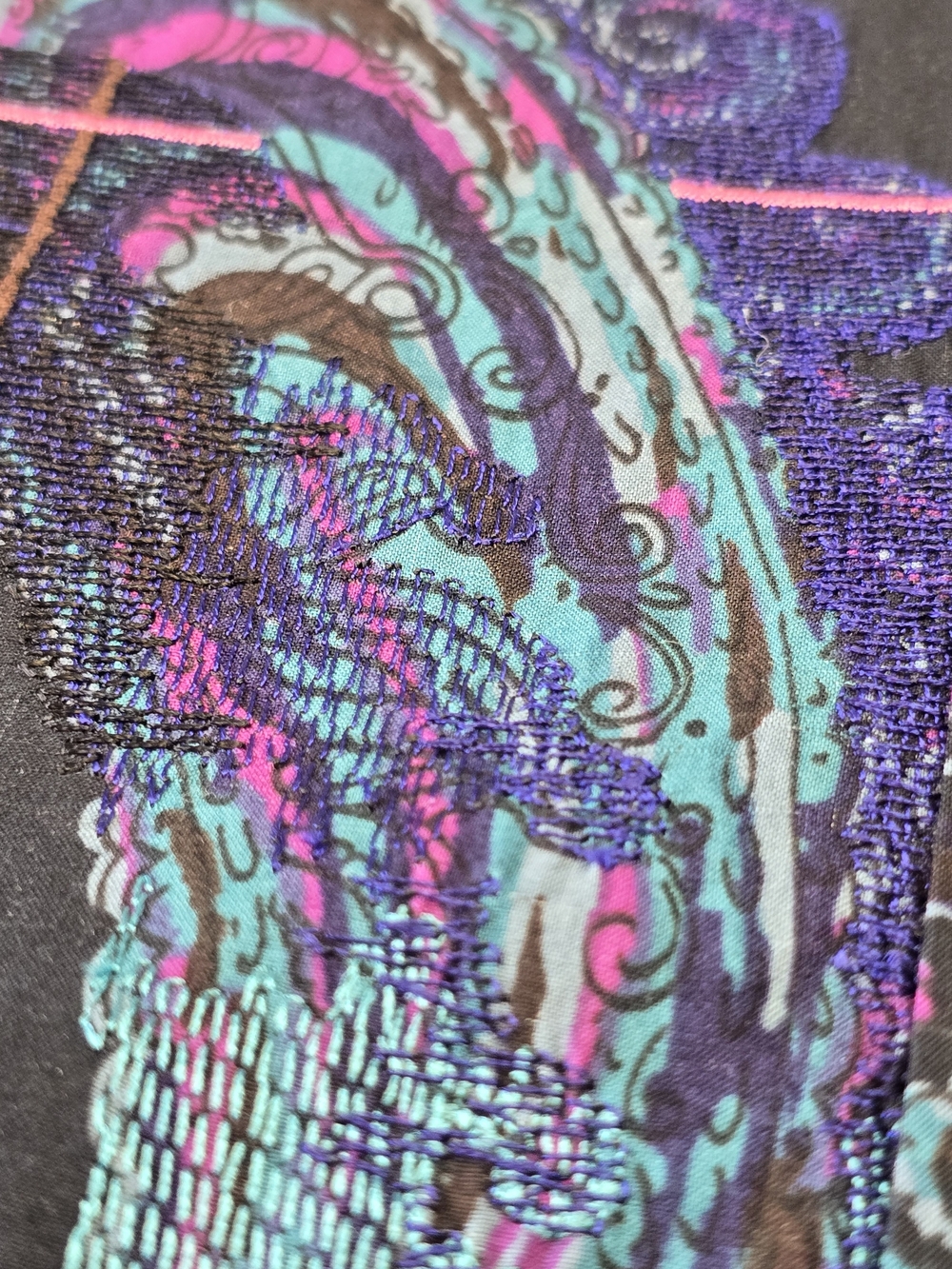 Robert Graham Paisley Long Sleeve Button Down Shirt - Men's Size M - Picture 14 of 16